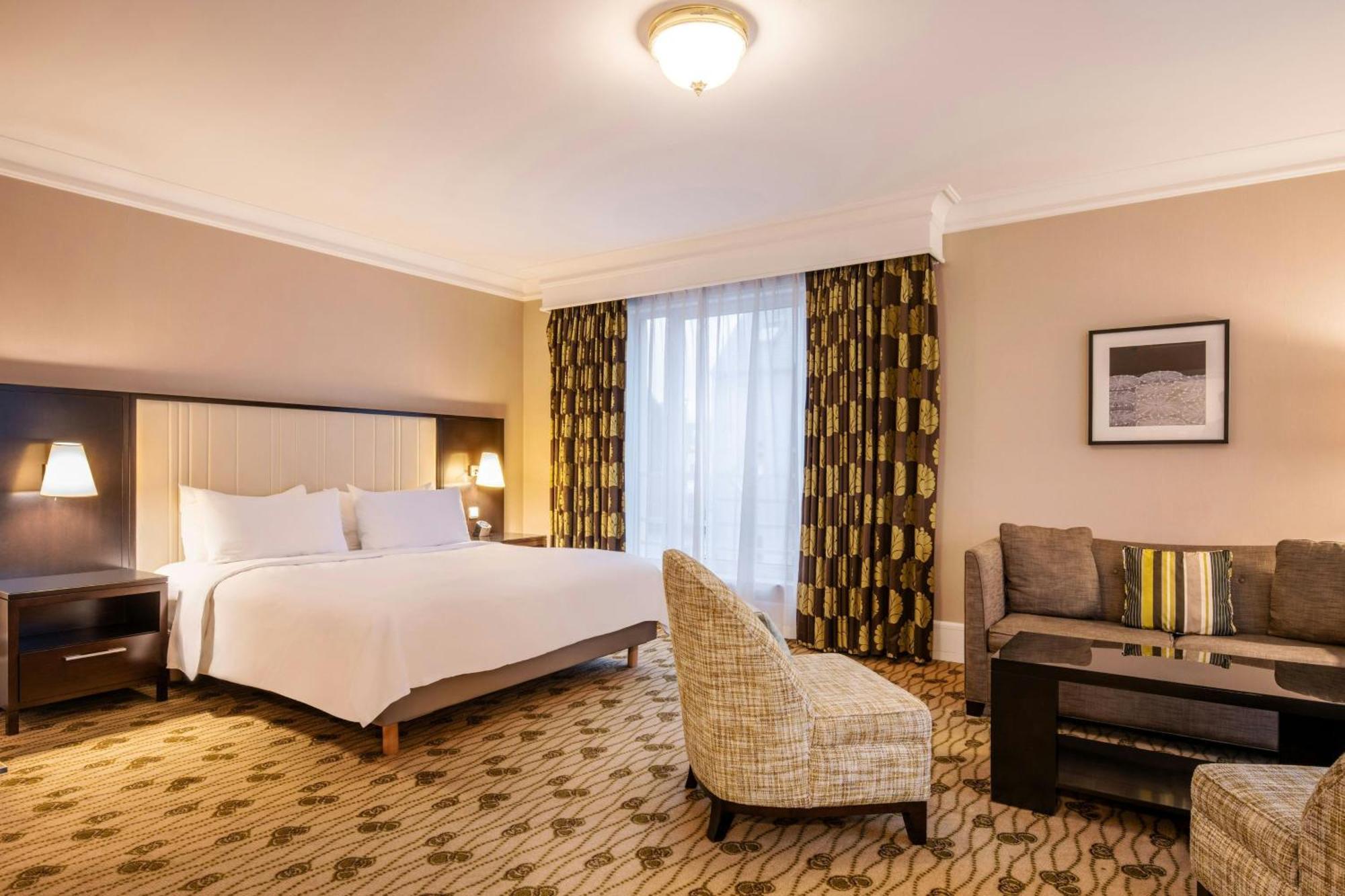 Renaissance Brussels 4* Brussels